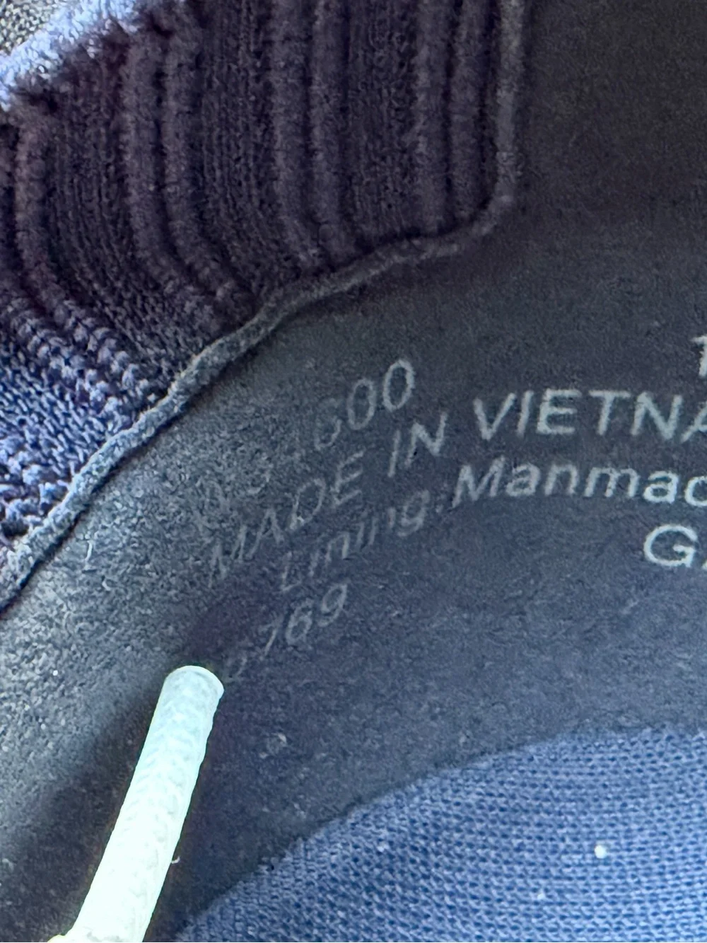 Cole Haan Men / Woman Knit Lace-Up Men's Navy Sneakers with White Accents